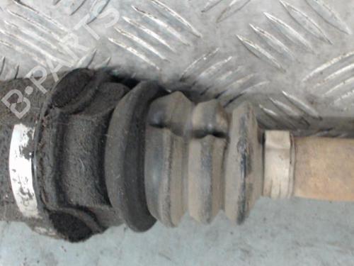Used Left front driveshaft Left front driveshaft RENAULT TWINGO II (CN0_) 1.5 dCi (CN0E) (64 hp) 26319595 26319595