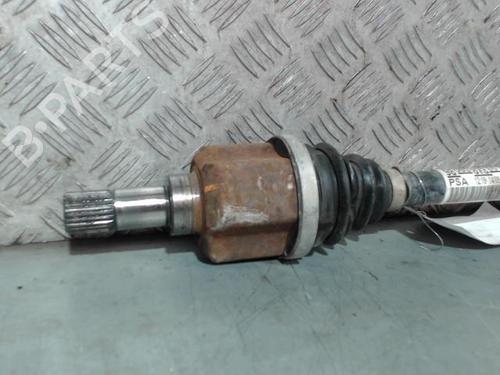 Left front driveshaft PEUGEOT 2008 I (CU_) 1.6 BlueHDi 120 | BP30636547M38 - Image 2