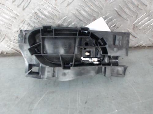 Front left interior door handle PEUGEOT 208 I (CA_, CC_) 1.4 HDi | BP29220901I13 