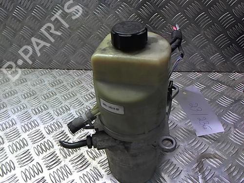 Used Steering pump Steering pump FORD FOCUS II Convertible 2.0 TDCi (136 hp) 23049745 23049745