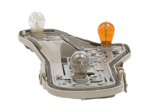 Used Lamp holder Lamp holder VW POLO IV (9N_, 9A_) 1.4 TDI (80 hp) 34151813 34151813