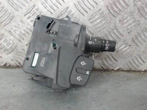 Used Steering column stalk RENAULT CLIO III Grandtour (KR0/1_) 1.5 dCi (KR0G) (68 hp) 30131774