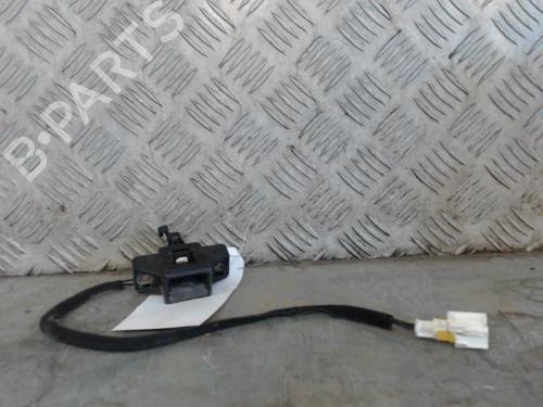 Used Tailgate lock RENAULT CLIO II (BB_, CB_) 1.4 16V (B/CB0P, BB13) (98 hp) 27343087