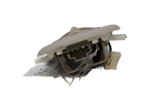 interior-roof-light-peugeot-108-2014-29142054 main image