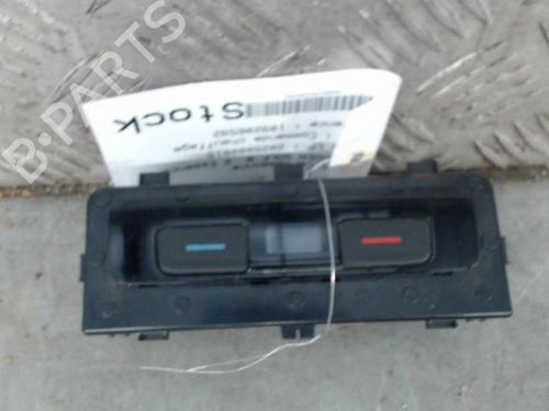 Used Climate control VW GOLF VIII (CD1, DA1) 2.0 GTI (245 hp) 27610099