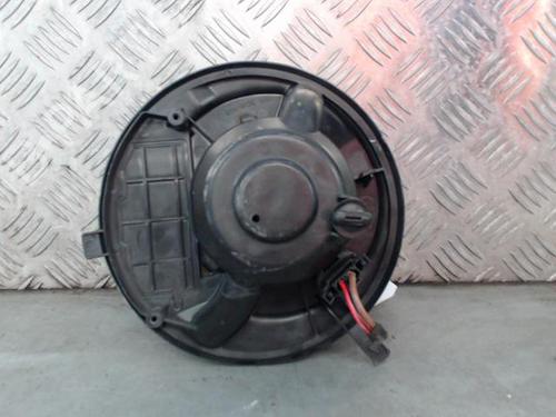 Heater blower motor VW BEETLE Convertible (5C7, 5C8) 1.6 TDI | BP26242212M62 