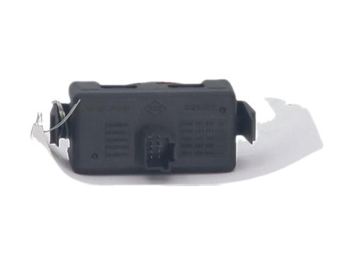 Used Warning switch Warning switch RENAULT TWINGO II (CN0_) 1.2 (CN0D) (58 hp) 39730076 39730076