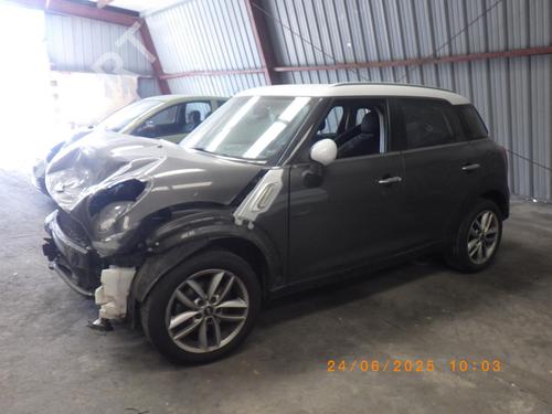 Used Left front door MINI MINI COUNTRYMAN (R60) Cooper (122 hp) 29836999