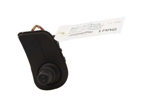 Switch RENAULT CLIO III (BR0/1, CR0/1) 1.5 dCi (BR17, CR17) | BP30131788I30