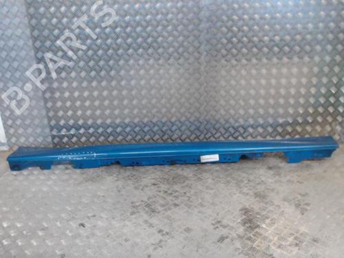 Used Right sideskirt BMW 1 (F21) M 135 i xDrive (320 hp) 23838566