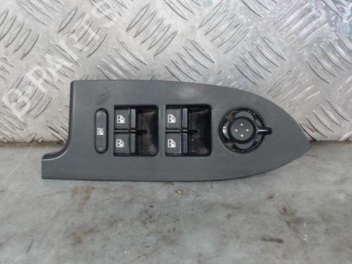 Used Left front window switch ALFA ROMEO GIULIETTA (940_) 2.0 JTDM (940FXE1A, 940FXG11) (170 hp) 27820438