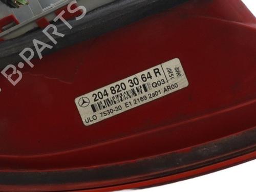 Used Right taillight Right taillight MERCEDES-BENZ C-CLASS (W204) C 220 CDI (204.002) (170 hp) 33040065 33040065