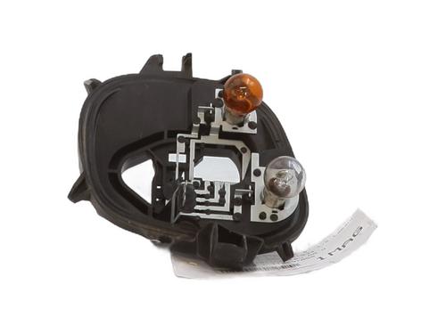 Lampeholder PEUGEOT 208 I (CA_, CC_) 1.2 VTI 82 (82 hp) 30819068