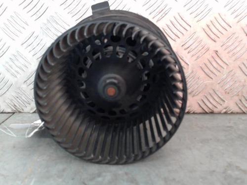 Heater blower motor PEUGEOT 207 (WA_, WC_) 1.4 | BP24932092M62 