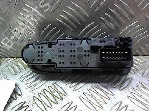 Used Left front window switch Left front window switch CITROËN C3 II (SC_) 1.4 HDi 70 (SC8HZC, SC8HR0, SC8HP4) (68 hp) 23050723 23050723