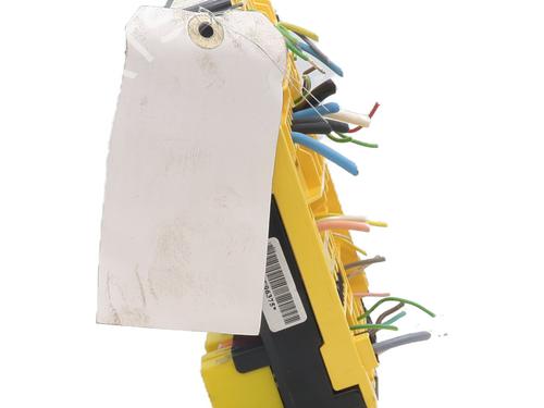 Fuse box PEUGEOT 2008 I (CU_) 1.2 THP 130 / PureTech 130 | BP39552999E1 - Image 3