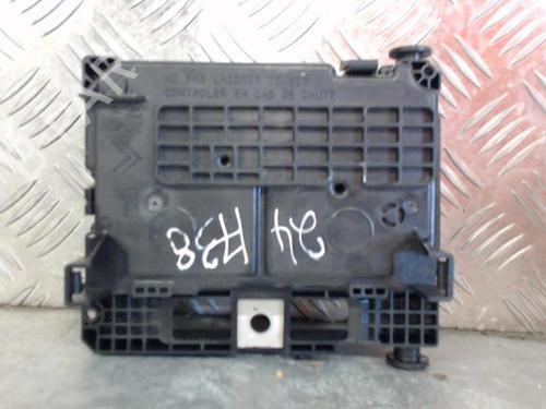Used Fuse box Fuse box CITROËN C3 II (SC_) 1.6 HDi (92 hp) 23838596 23838596