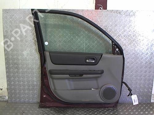 Left front door NISSAN X-TRAIL I (T30) 2.2 Di 4x4 | BP23052236C2 