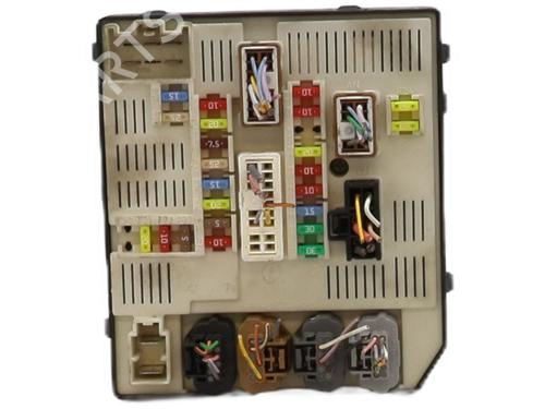 Used Fuse box RENAULT MEGANE III Coupe (DZ0/1_) 1.9 dCi (DZ0N, DZ0J, DZ1J, DZ1K) (131 hp) 31249508