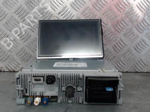 Used Radio Radio 26027082 26027082