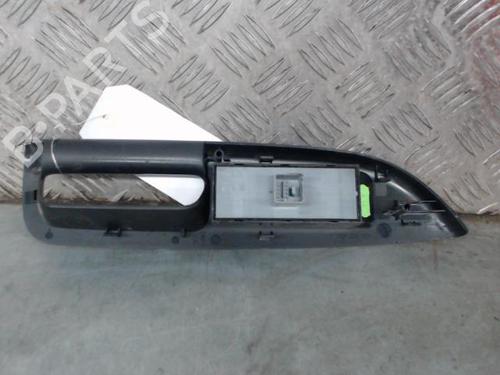 Left front window switch SKODA OCTAVIA II Combi (1Z5) | BP30100326I27