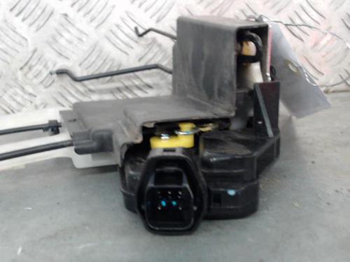 Front left lock HYUNDAI TUCSON (JM) 2.0 CRDi All-wheel Drive | BP25715677C98 