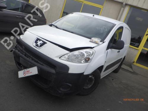 Electronic module PEUGEOT PARTNER Box Body/MPV 1.6 HDi | BP23051081M83 - Image 17