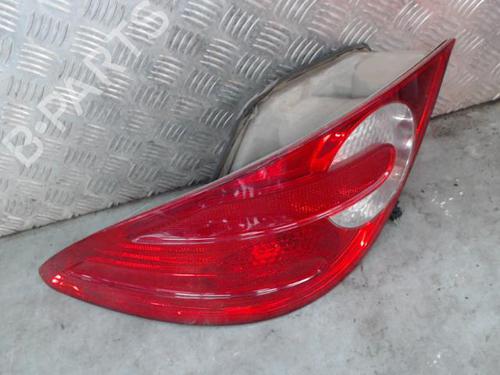 Used Right taillight Right taillight MERCEDES-BENZ R-CLASS (W251, V251) R 350 4-matic (251.065, 251.165) (272 hp) 25824176 25824176