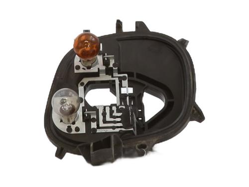 Lampeholder PEUGEOT 208 I (CA_, CC_) 1.2 VTI 82 (82 hp) 30819069