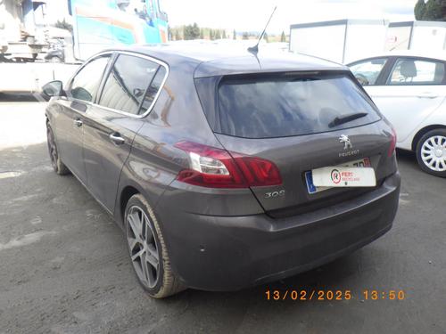 Used Left taillight PEUGEOT 308 II (LB_, LP_, LW_, LH_, L3_) 1.6 THP 125 (125 hp) 26617002