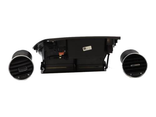 Air vent PEUGEOT 5008 (0U_, 0E_) 1.6 HDi | BP30901654I21