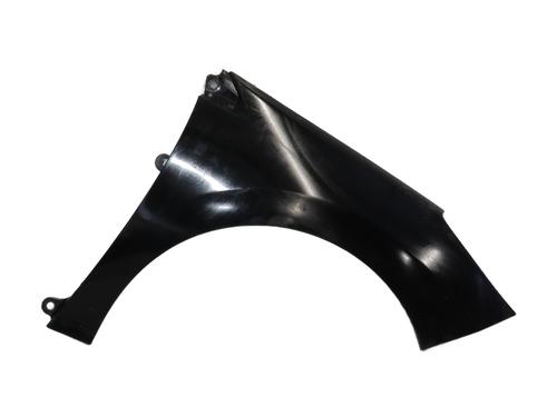 Used Right front fenders PEUGEOT 308 CC (4B_) 1.6 HDi (112 hp) 32290607