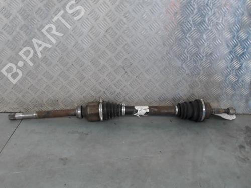 Used Right front driveshaft PEUGEOT 208 I (CA_, CC_) 1.6 HDi (92 hp) 29209359