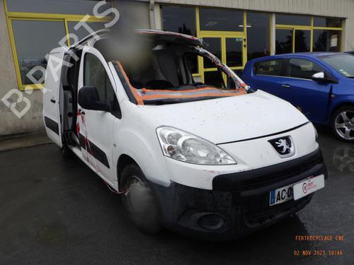 Left mirror PEUGEOT PARTNER Box Body/MPV 1.6 HDi | BP23051661C26 