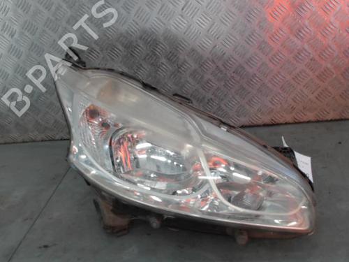 Used Right headlight PEUGEOT 208 I (CA_, CC_) 1.4 HDi (68 hp) 27633469