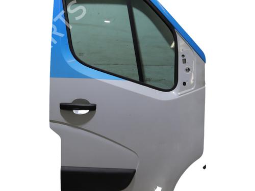 dr-hjre-fortil-renault-master-iii-van-fv-2010-37066558 main image