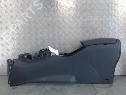 Used Middle console Middle console NISSAN QASHQAI II (J11, J11_) 1.5 dCi (110 hp) 28813430 28813430