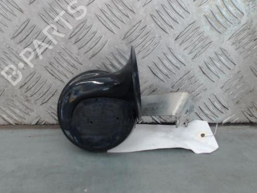 Used Horn RENAULT CLIO II (BB_, CB_) 1.5 dCi (B/CB3M) (64 hp) 28522932