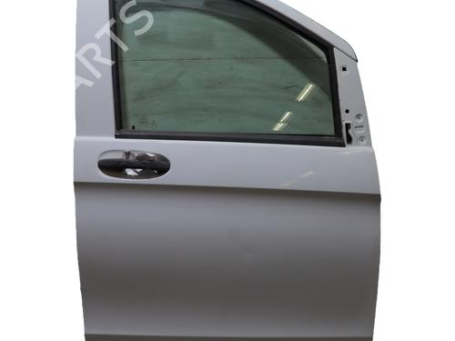 Used Right front door Right front door 37602065 37602065
