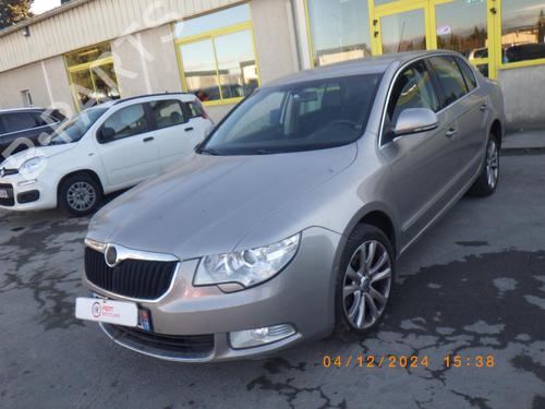 left-mirror-skoda-superb-ii-3t4-2008-2009-2010-2011-2012-2013-2014-2015-23836032 main image