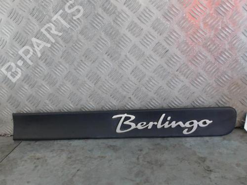 Used Door moulding trim CITROËN BERLINGO / BERLINGO FIRST Box Body/MPV (M_) 1.9 D 70 (MBWJZ, MCWJZ) (69 hp) 27153597