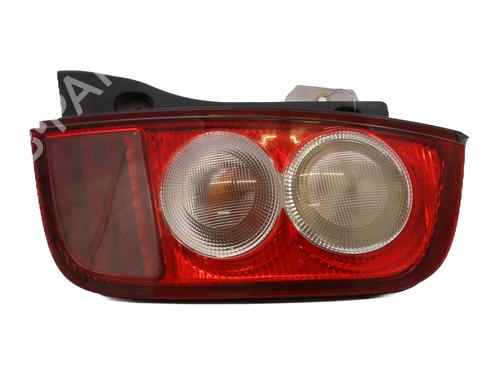 Used Right taillight NISSAN MICRA III (K12) 1.5 dCi (65 hp) 31211522