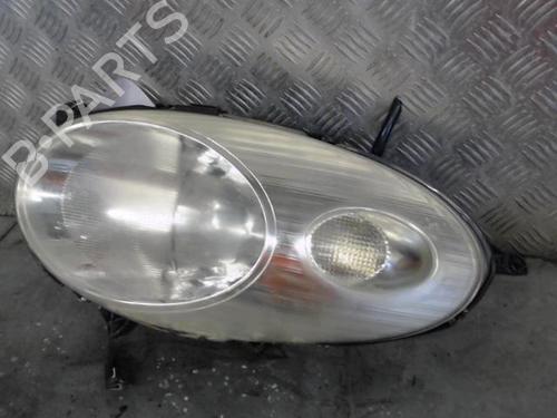 Used Left headlight NISSAN MICRA III (K12) 1.2 16V (65 hp) 24317919