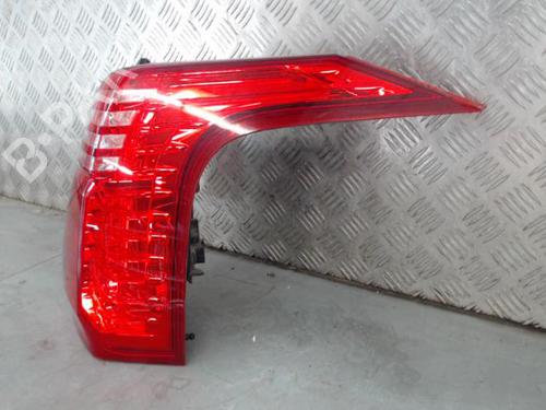 Right taillight PEUGEOT 5008 (0U_, 0E_) 1.6 HDi | BP27374677C35 