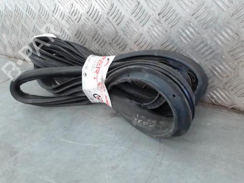 Rubber door seal FORD FIESTA VI (CB1, CCN) 1.4 TDCi | BP29530066C142 