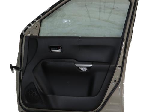 Used Right front door Right front door 37798905 37798905