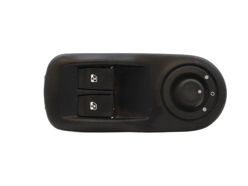 Used Switch RENAULT TRAFIC II Bus (JL) 2.0 dCi 90 (JL00, JL01, JL0H, JL0M, JL0P, JL0S) (90 hp) 31760901