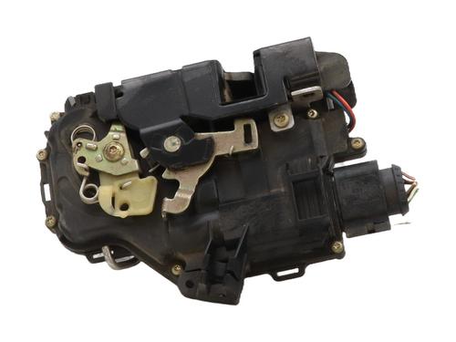 Serrure avant droite AUDI ALLROAD C5 (4BH) 2.5 TDI quattro (180 hp) 31972695