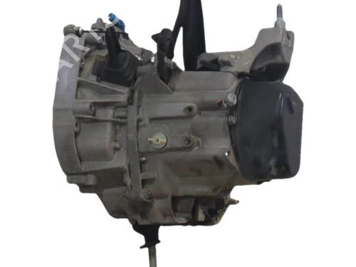 Used Gearbox Gearbox RENAULT TWINGO II (CN0_) 1.2 (CN0D) (58 hp) 39730064 39730064