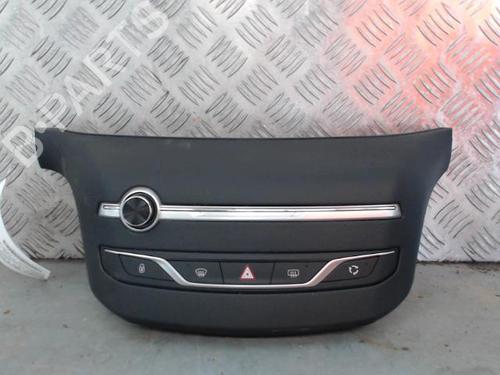 Comando chauffage Comando chauffage PEUGEOT 308 II (LB_, LP_, LW_, LH_, L3_) 1.6 BlueHDi 120 (120 hp) 28531469 28531469